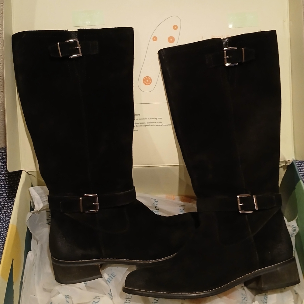 Earth Brand Leather & Suede Boots!